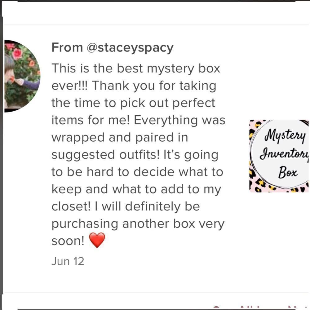 2026 Resellers Mystery Box! Current Edition 6-11 mixed clothing & accessories🎁 - Picture 12 of 16